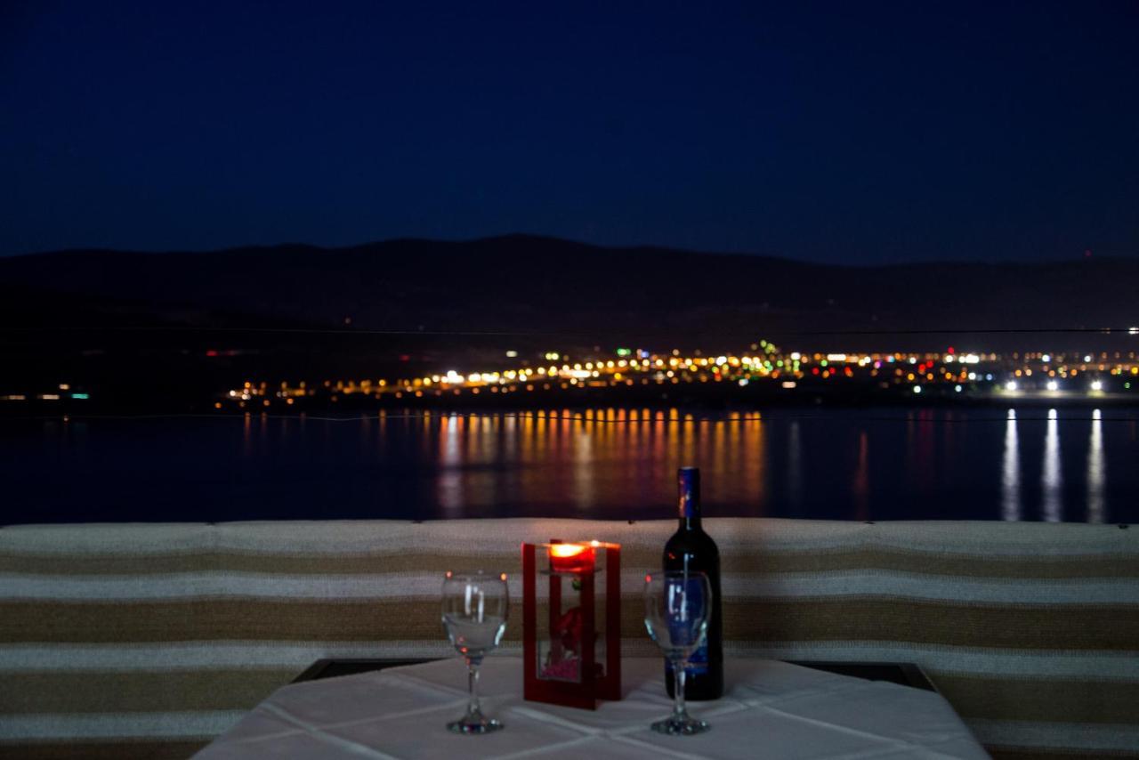 Holidays Apartments Slanada With Terrace And Sea View, Near The Beach & Town Trogir, Free Parking, Quiet Place On Peninsula Ciovo Exteriér fotografie